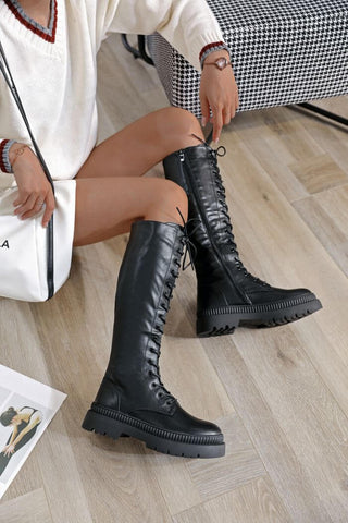 Image of Lara Bottes - Gallantry Shop