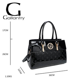 Sac à main verni chic 